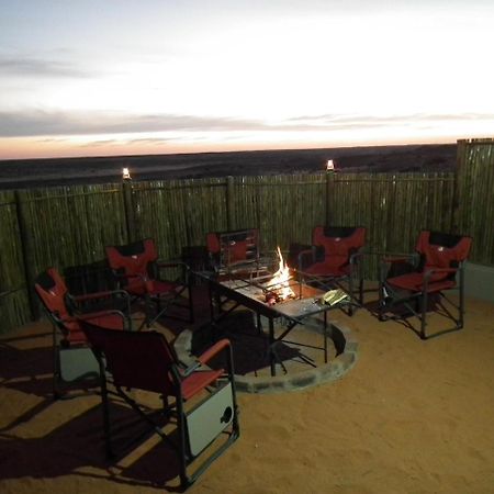 Kgalagadi Lodge Askham Bagian luar foto
